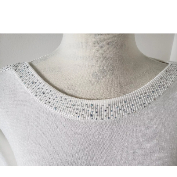 🔥cable and gauge ivory knit long sleeves sweater size medium🔥 - Picture 7 of 9